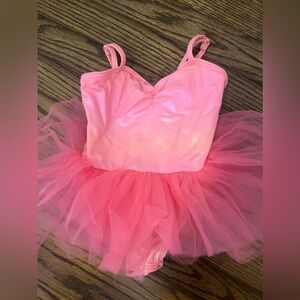 I love plum brand
leotard / bathingsuit with tutu